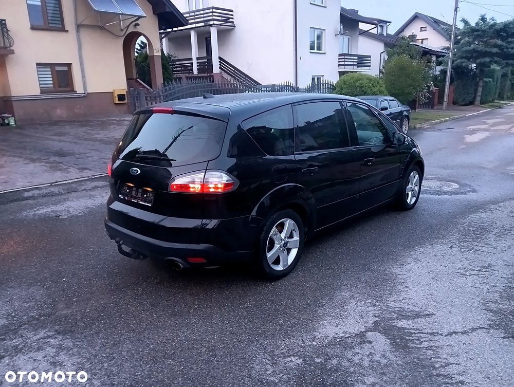 Ford S-Max 2.5 Titanium - 24