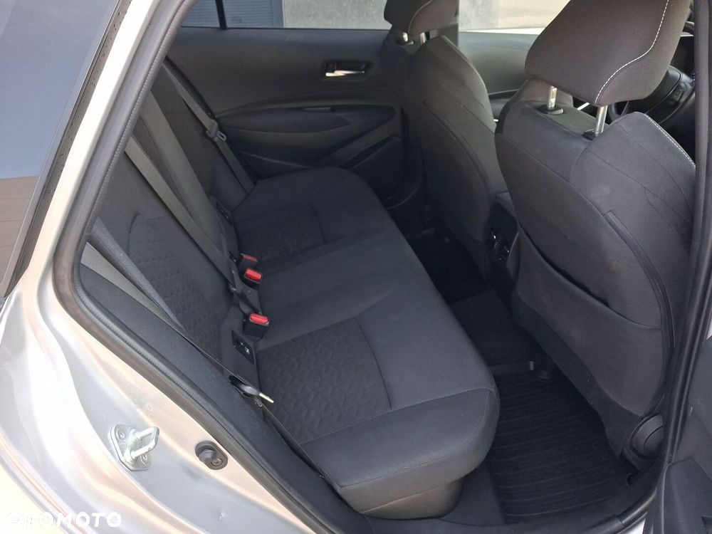 Toyota Corolla 1.8 Hybrid Comfort - 12