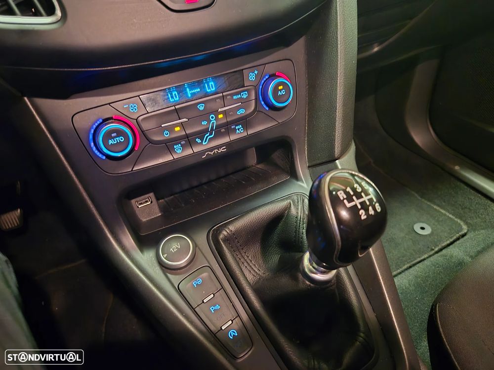 Ford Focus SW 1.5 TDCi Trend+ - 21