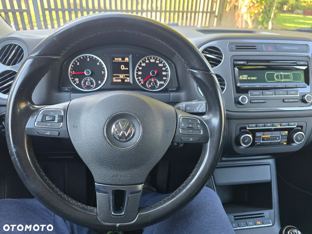 Volkswagen Tiguan 2.0 TDI DPF BlueMotion Technology Trend & Fun - 11