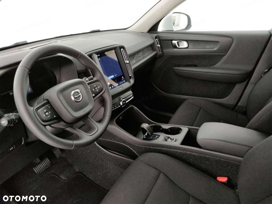 Volvo XC 40 B3 Essential - 6
