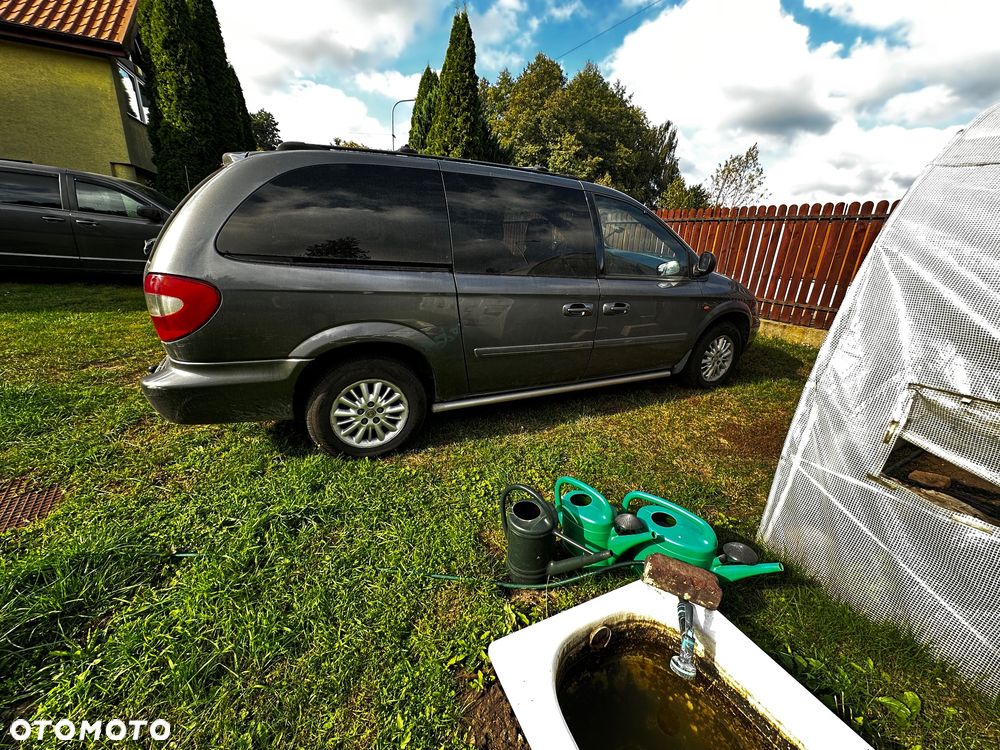 Chrysler Voyager 2.8 LX CRD - 7