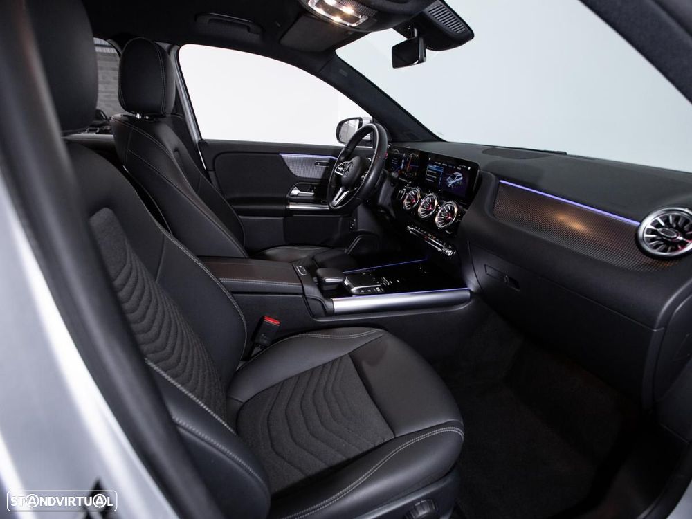 Mercedes-Benz EQA - 10