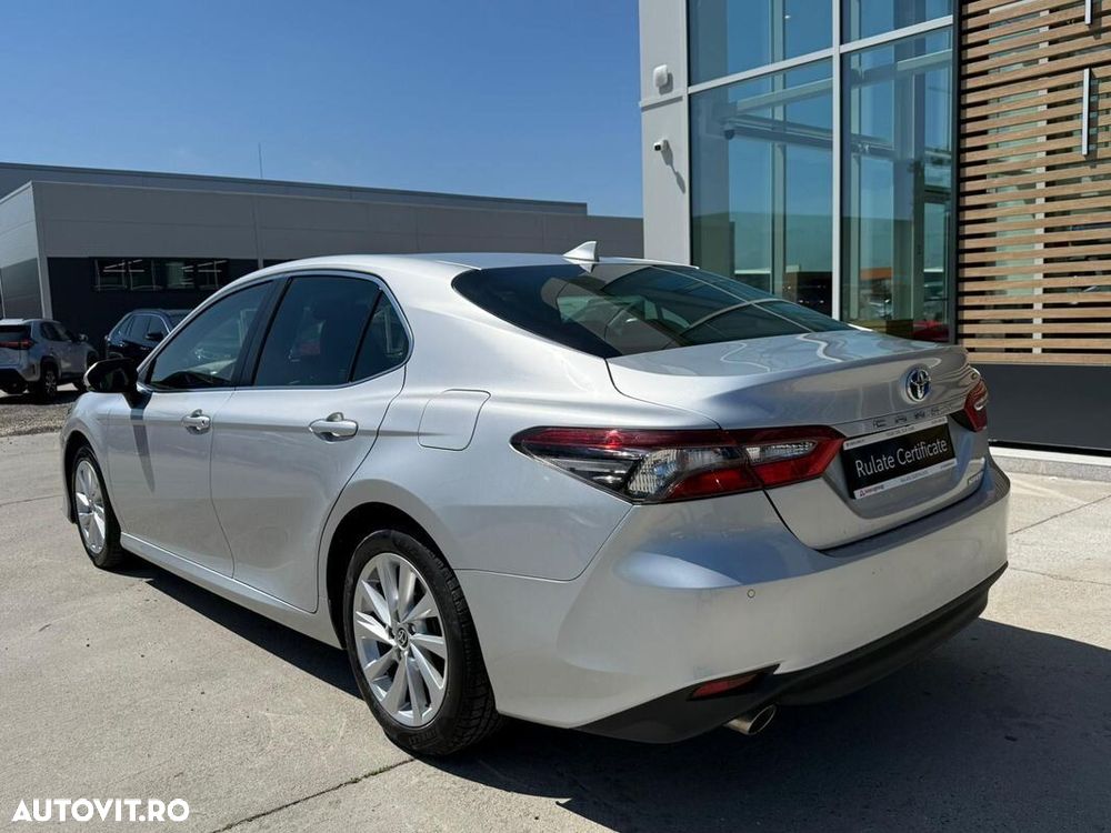 Toyota Camry 2.5 Business - 10