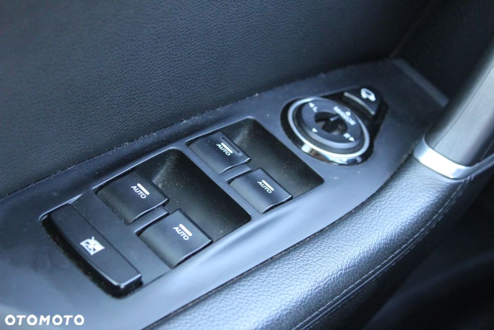 Hyundai i40 Kombi blue 1.7 CRDi DCT Premium - 30