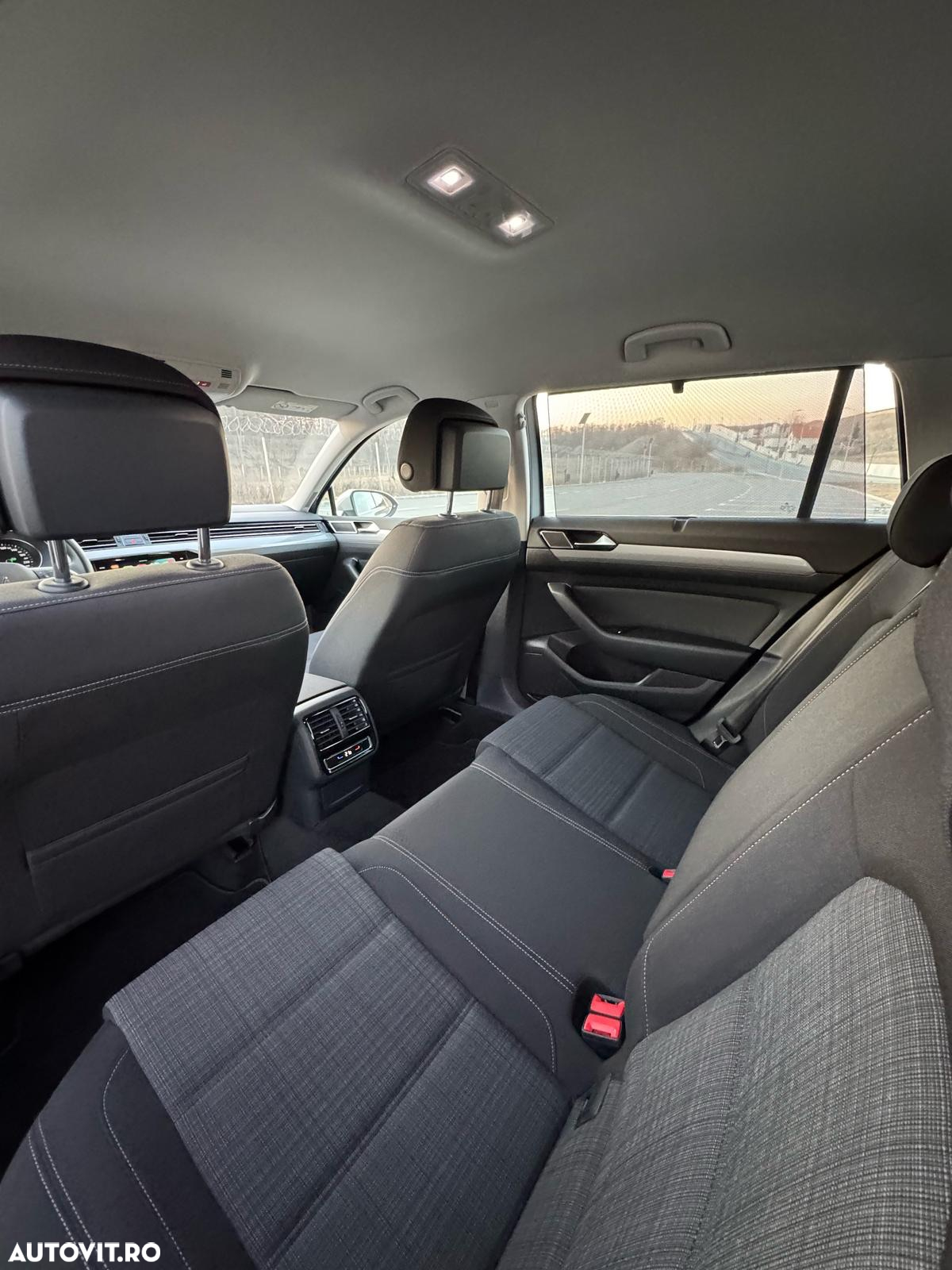 Volkswagen Passat Variant 2.0 TDI DSG Business - 5