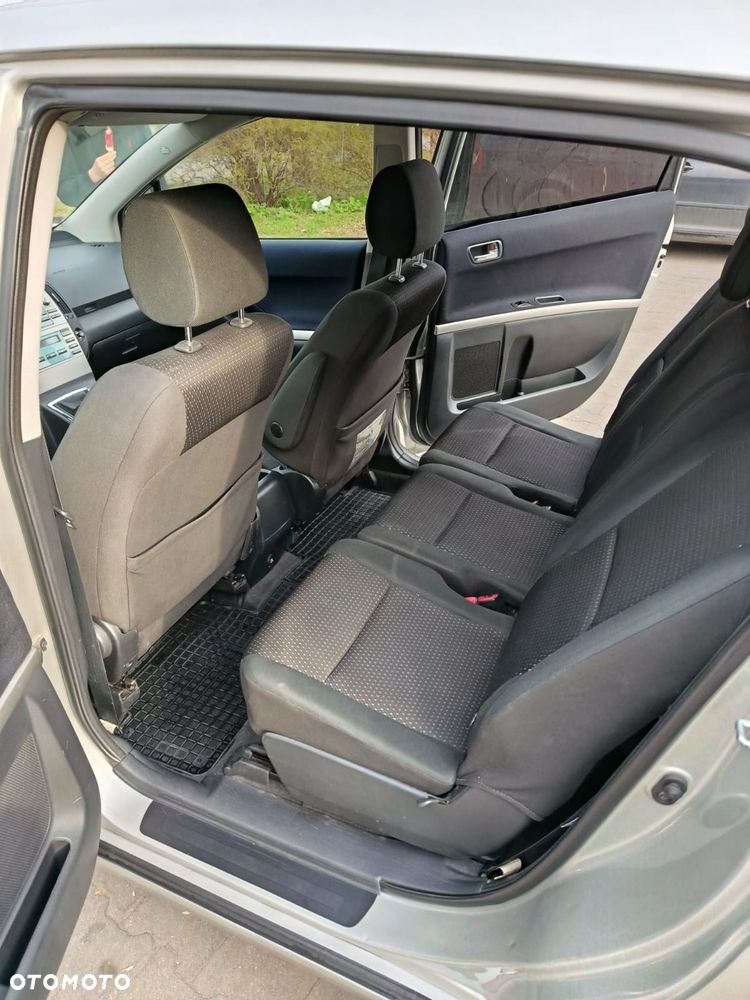 Toyota Corolla Verso 1.8 Sol + 7os - 11