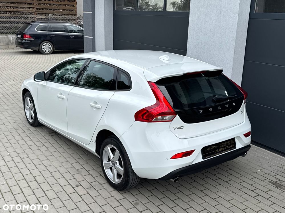 Volvo V40 D3 - 12