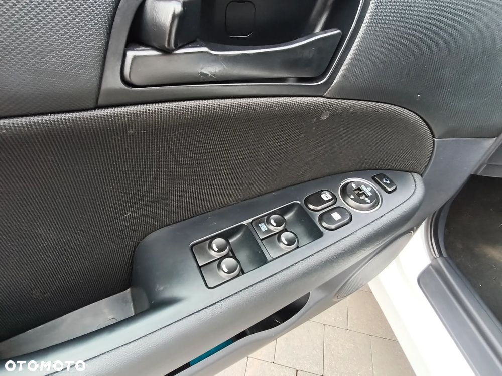 Hyundai i30 1.6 CRDi Classic + - 31