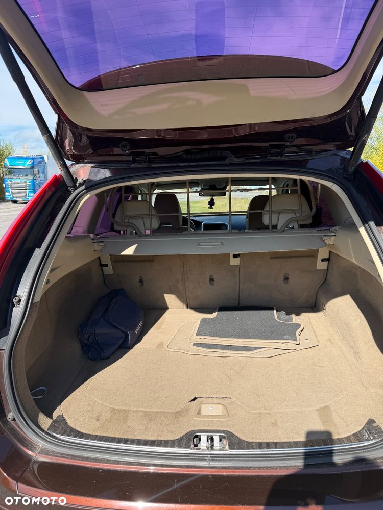 Volvo XC 60 - 13