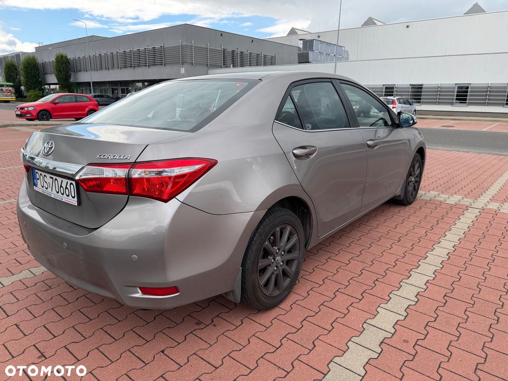 Toyota Corolla 1.6 Prestige - 6