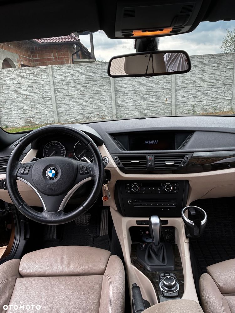 BMW X1 - 10