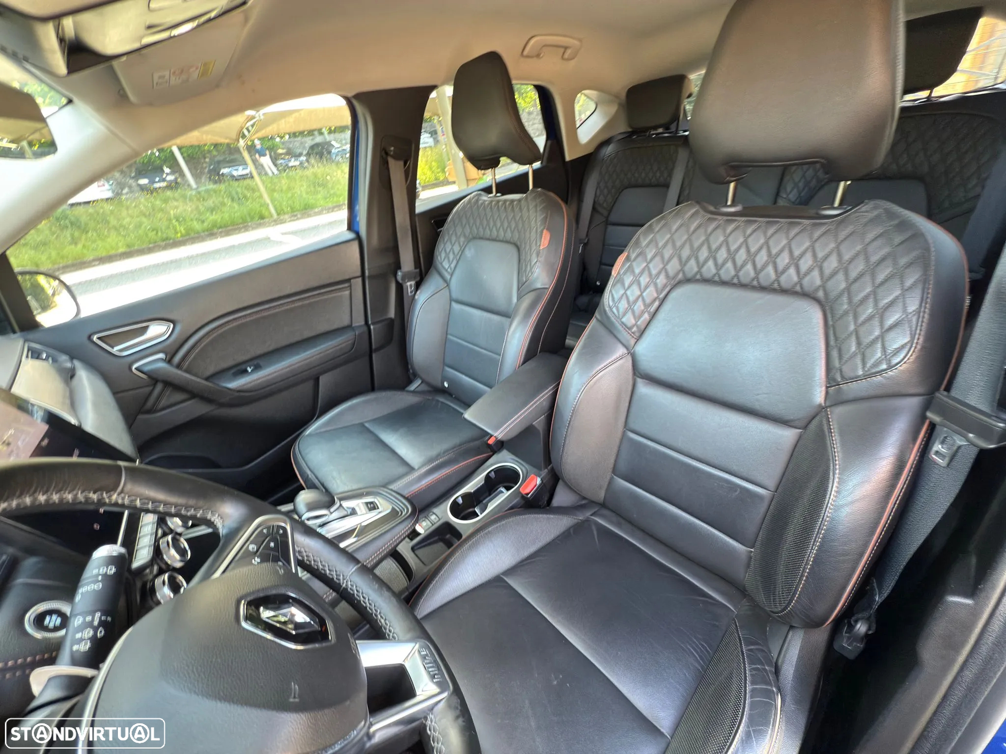 Renault Captur 1.6 E-Tech Initiale Paris - 30