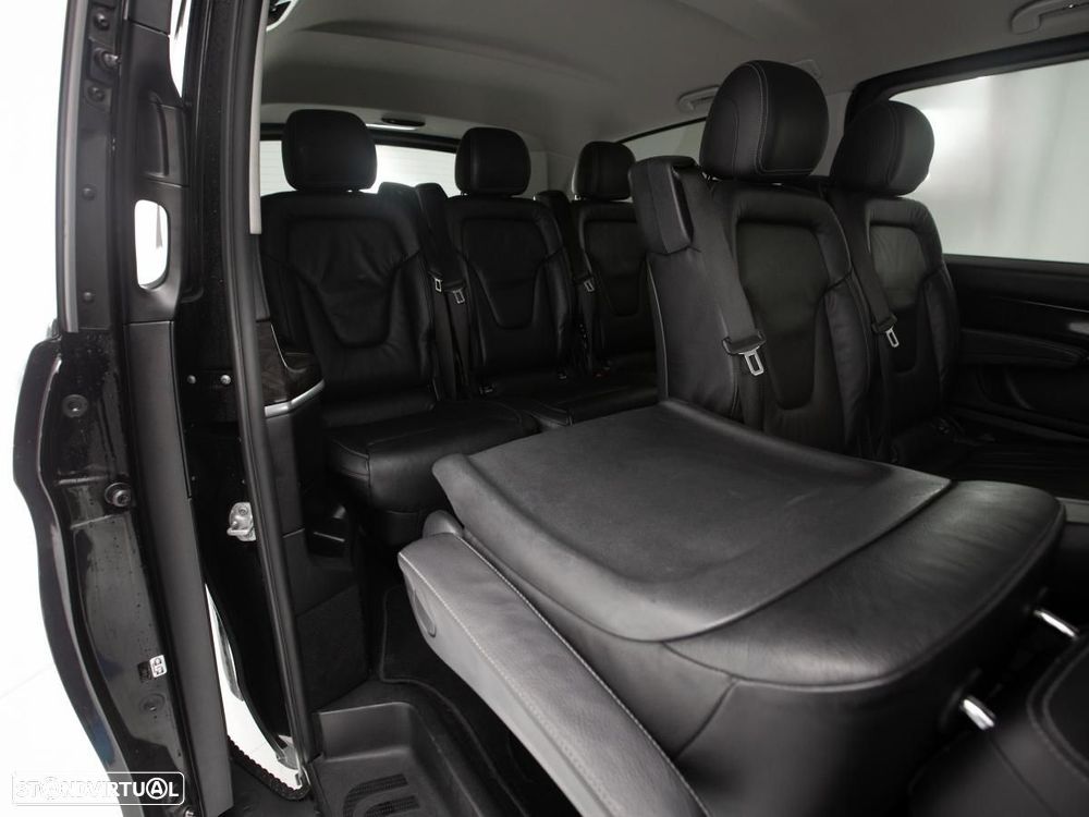 Mercedes-Benz V 220 CDI Compacto Aut. - 13