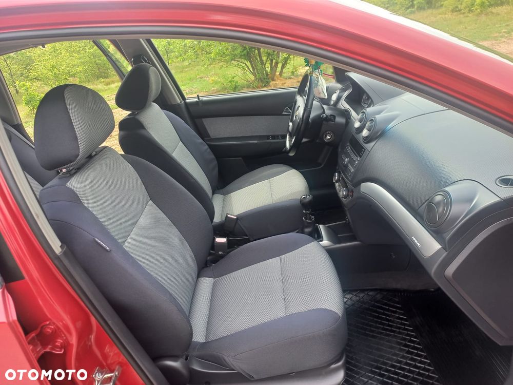 Chevrolet Aveo 1.4 LT - 13