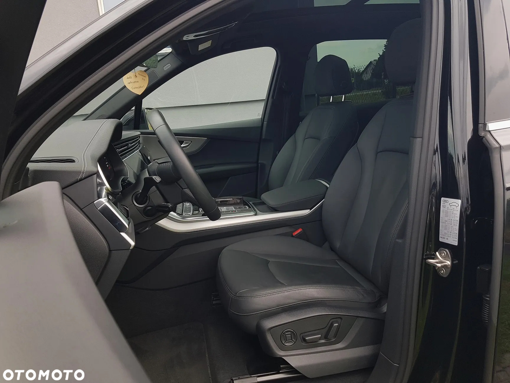 Audi Q7 - 6
