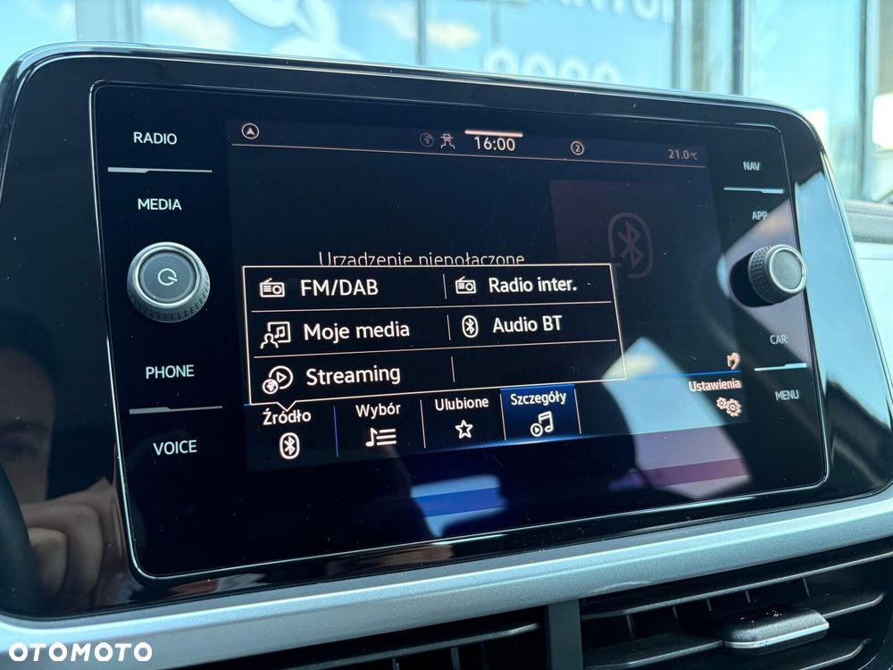 Volkswagen T-Roc - 28