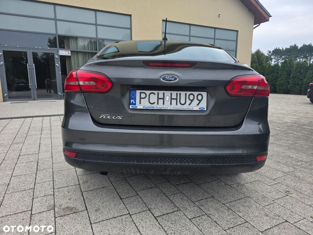 Ford Focus - 16