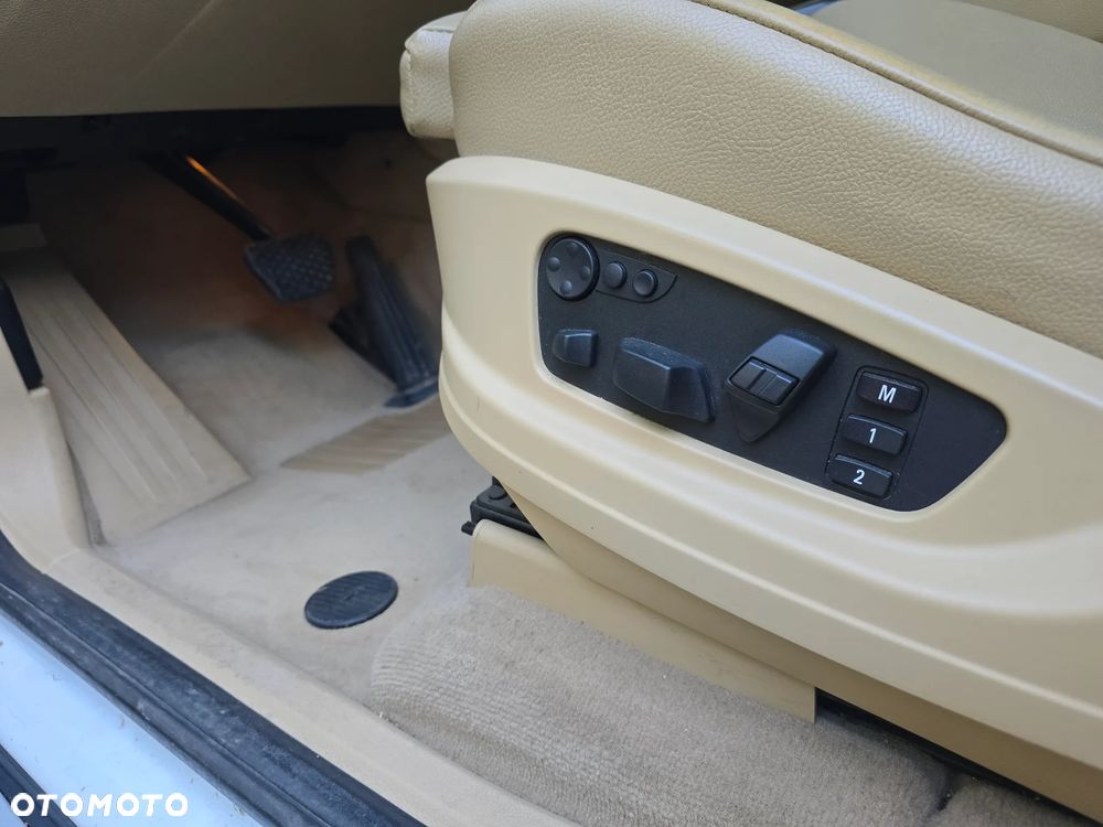 BMW X5 3.5d xDrive - 11