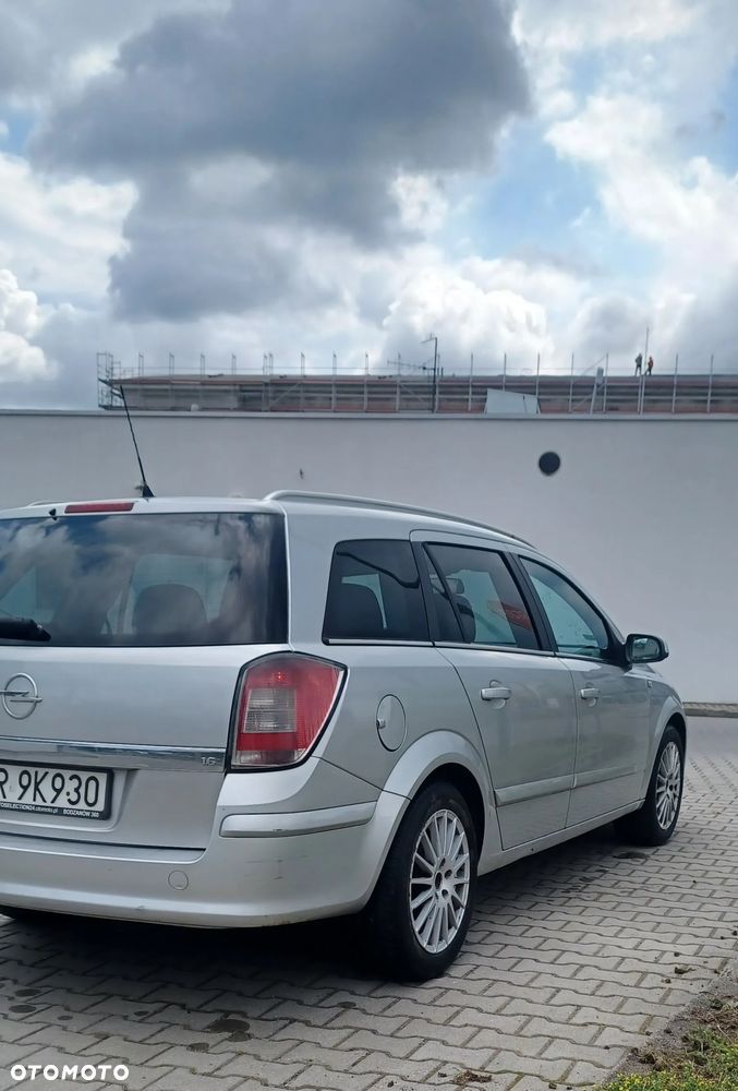 Opel Astra 1.6 111 - 7