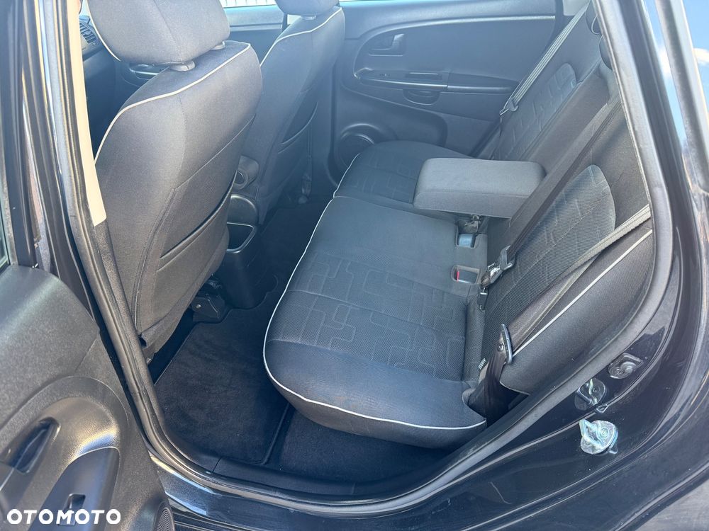 Kia Venga 1.6 CVVT Automatik Dream Team Edition - 14