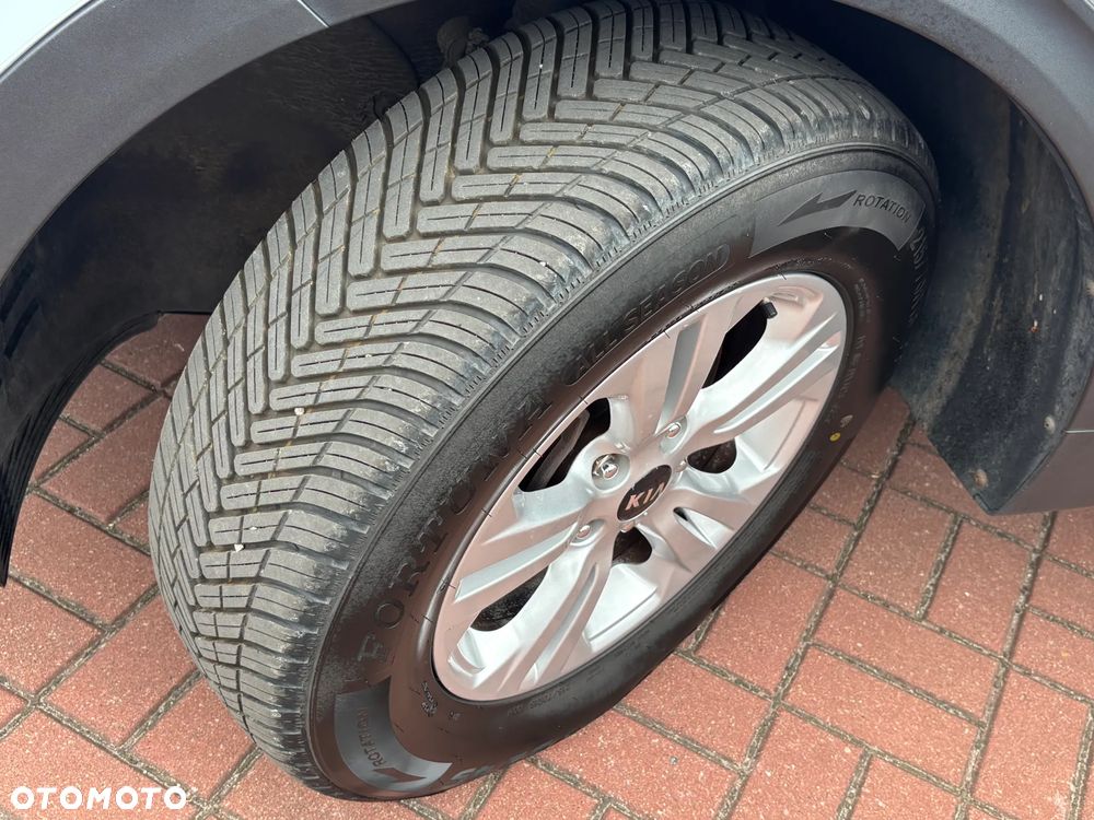 Kia Sportage 1.6 GDI L Business Line Plus 2WD - 24