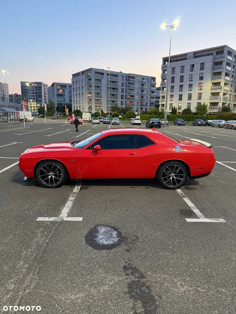 Dodge Challenger 6.4 Scat Pack - 7