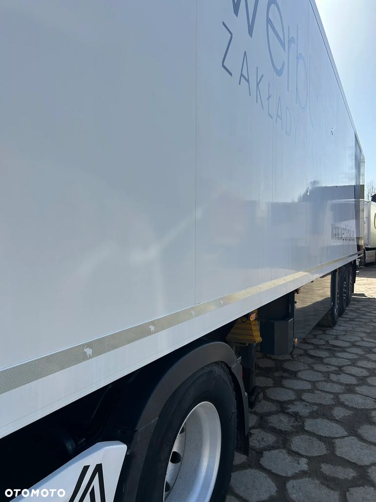 Schmitz Cargobull CARRIER VECTOR 1850 / GRUBA ŚCIANA 7 CM / 2.75 M WYSOKOŚĆ W ŚRODKU / KOSZ PALETOWY / 4 ZAMKI / DIESEL + ELEKTRYK / DRUKARKA / 2010 ROK !! - 16