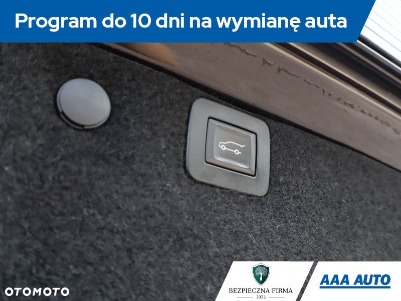 Opel Insignia - 19