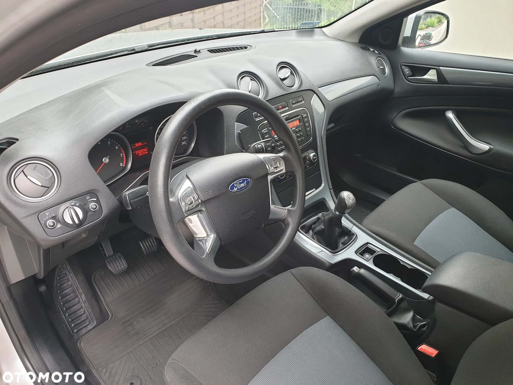 Ford Mondeo 2.0 Silver X - 10