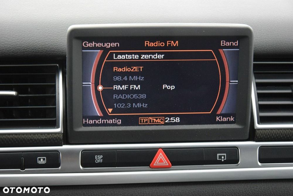 Audi S8 - 33