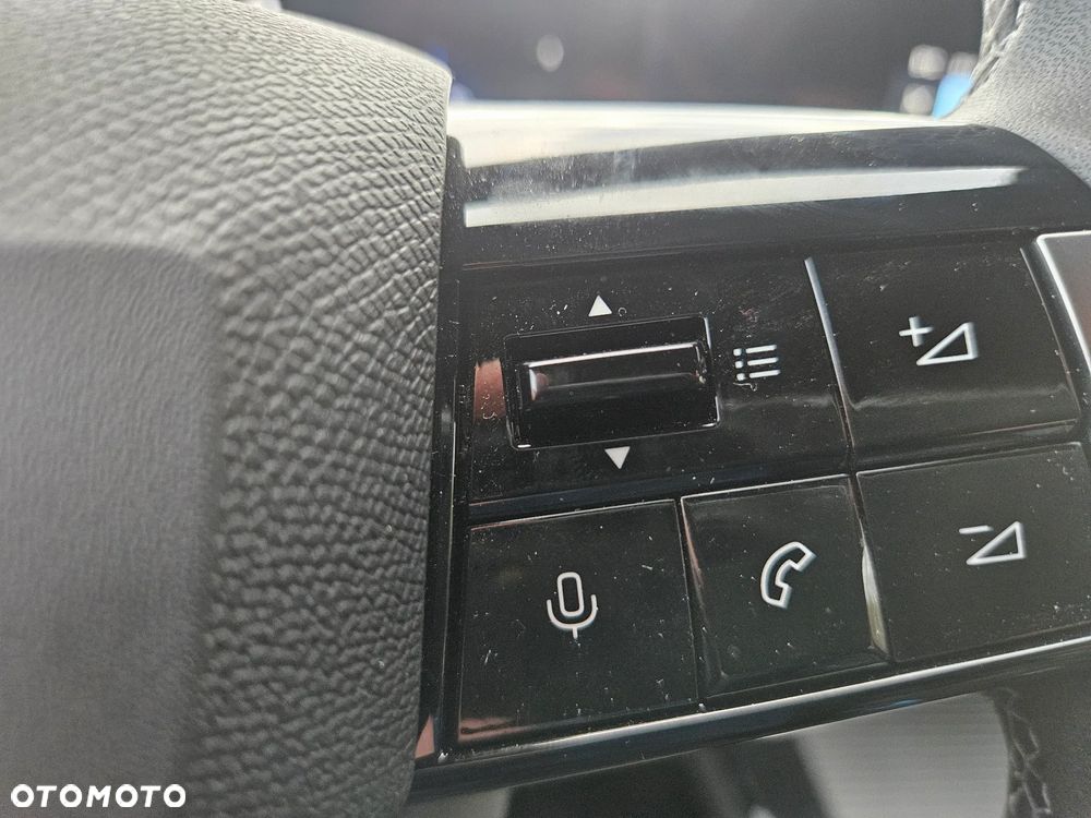 Opel Astra 1.2 Turbo Business Elegance - 26