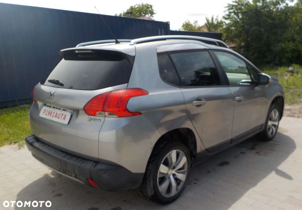 Peugeot 2008 - 10