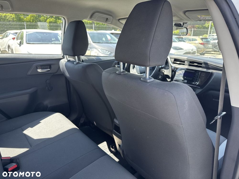 Toyota Auris 1.33 VVT-i Active - 10