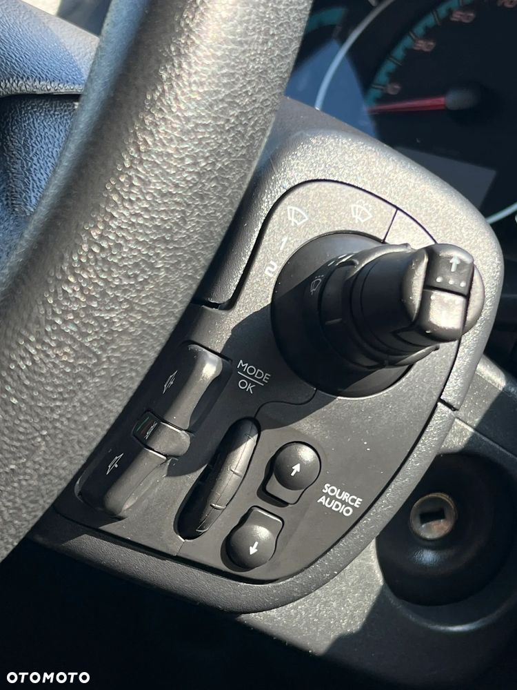 Renault KANGOO Z.E. 22KWH 33.000 KM ZABUDOWA WARSZTATOWA KLIMA - 36