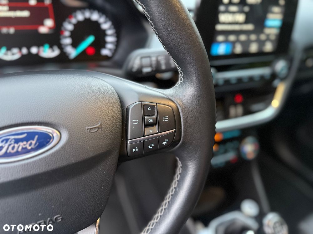 Ford Fiesta 1.0 EcoBoost Titanium - 17