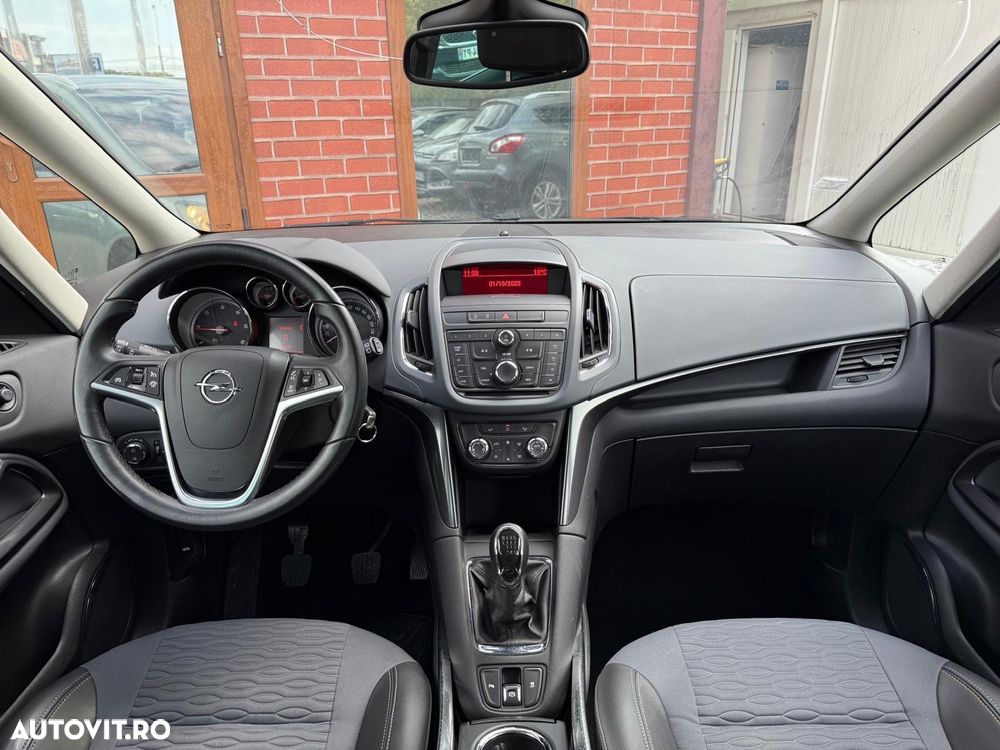 Opel Zafira Tourer 2.0 CDTI ECOTEC Cosmo - 5