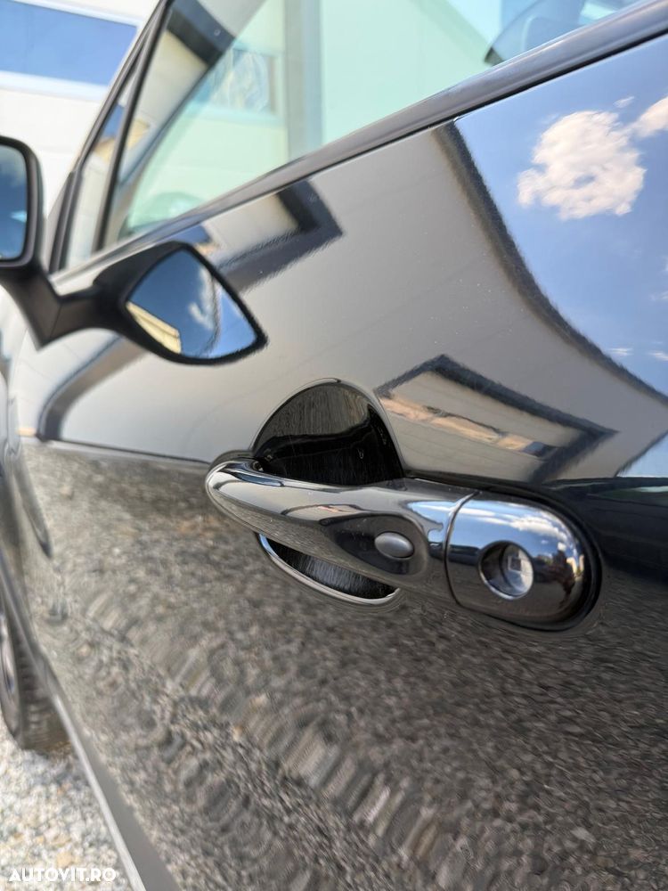 Renault Captur ENERGY dCi 90 EDC XMOD - 16
