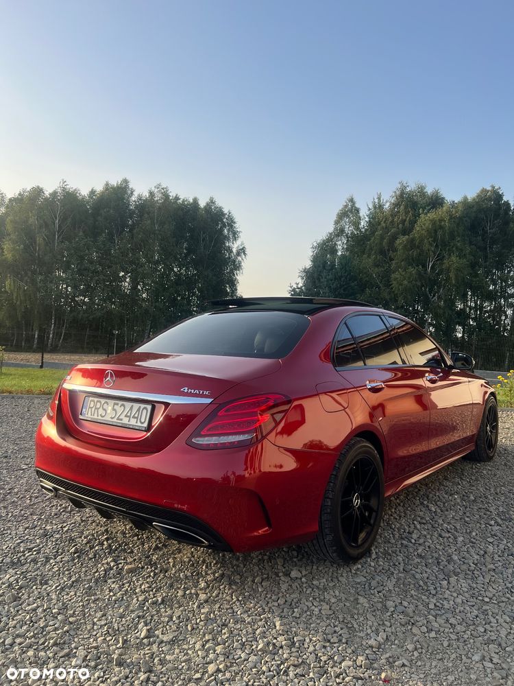 Mercedes-Benz Klasa C 300 T 7G-TRONIC AMG Line - 28