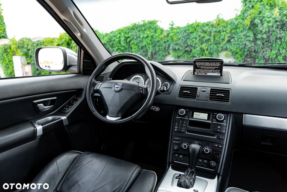 Volvo XC 90 D5 AWD Geartonic Executive - 28