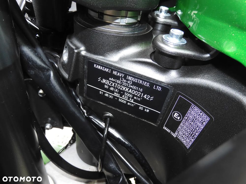 Kawasaki Ninja 1000 SX - 30
