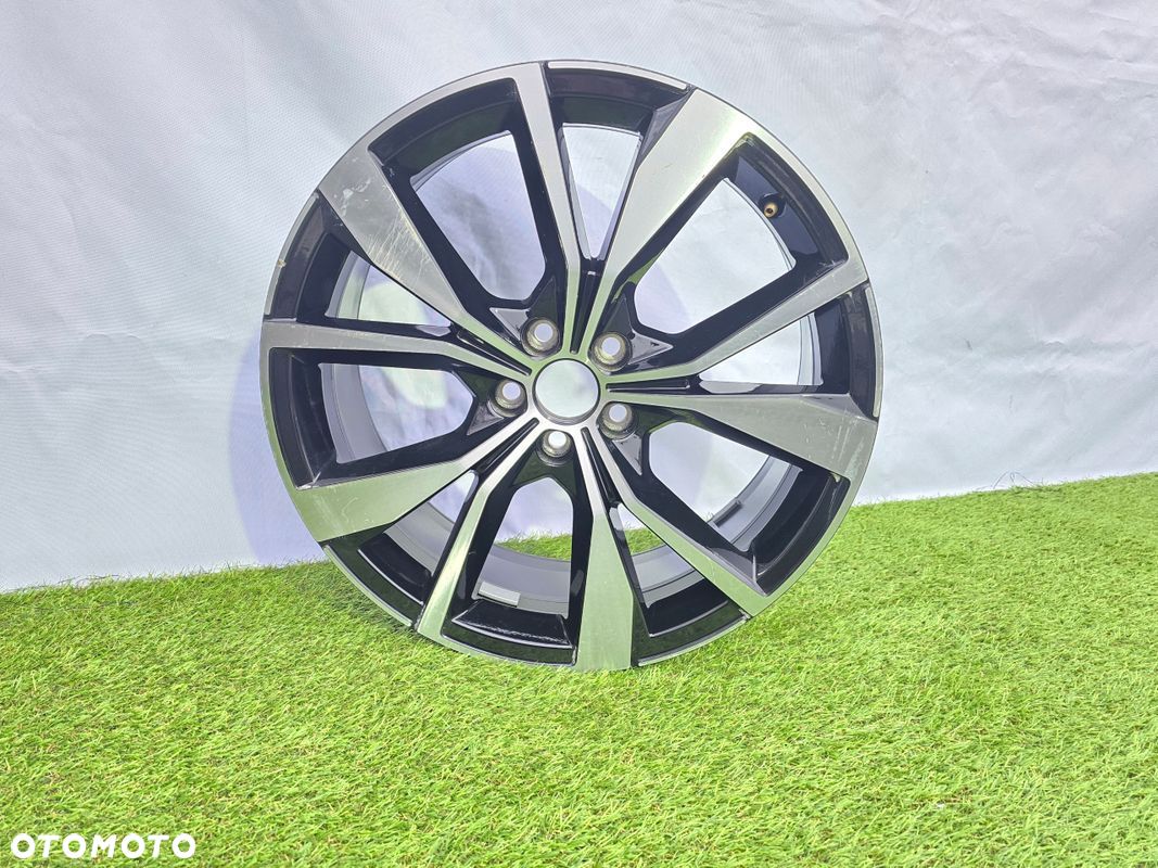 FELGA VW R-LINE TAIGO 7x18 ET39 5x112 2G7601025F - 1