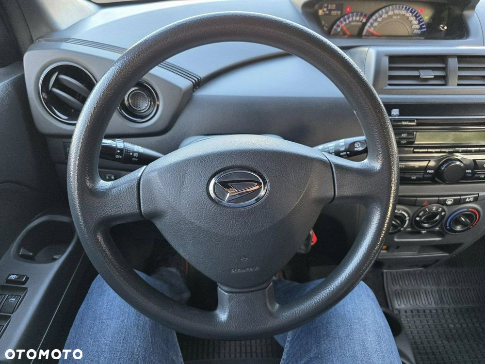 Daihatsu Materia 1.5 black edition - 8