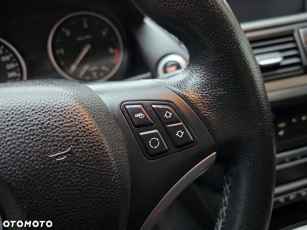 BMW X1 xDrive20d - 18