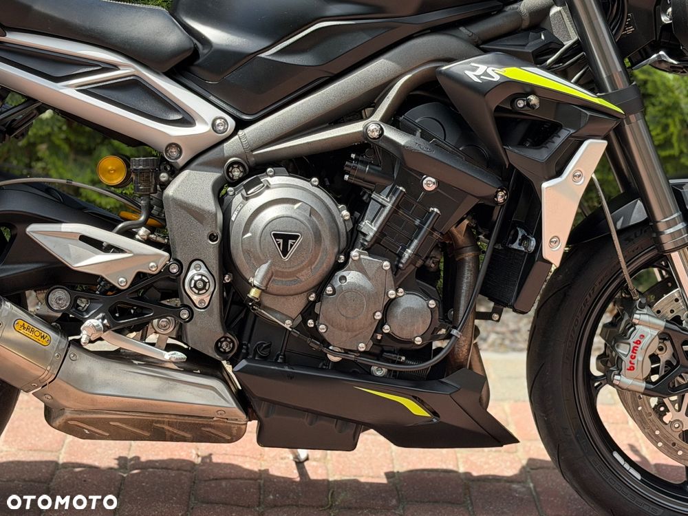 Triumph Street Triple - 13