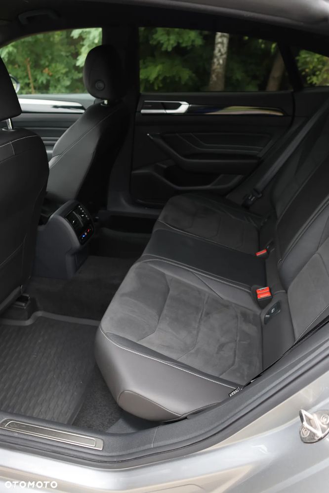 Volkswagen Arteon 2.0 TSI R-Line DSG - 27