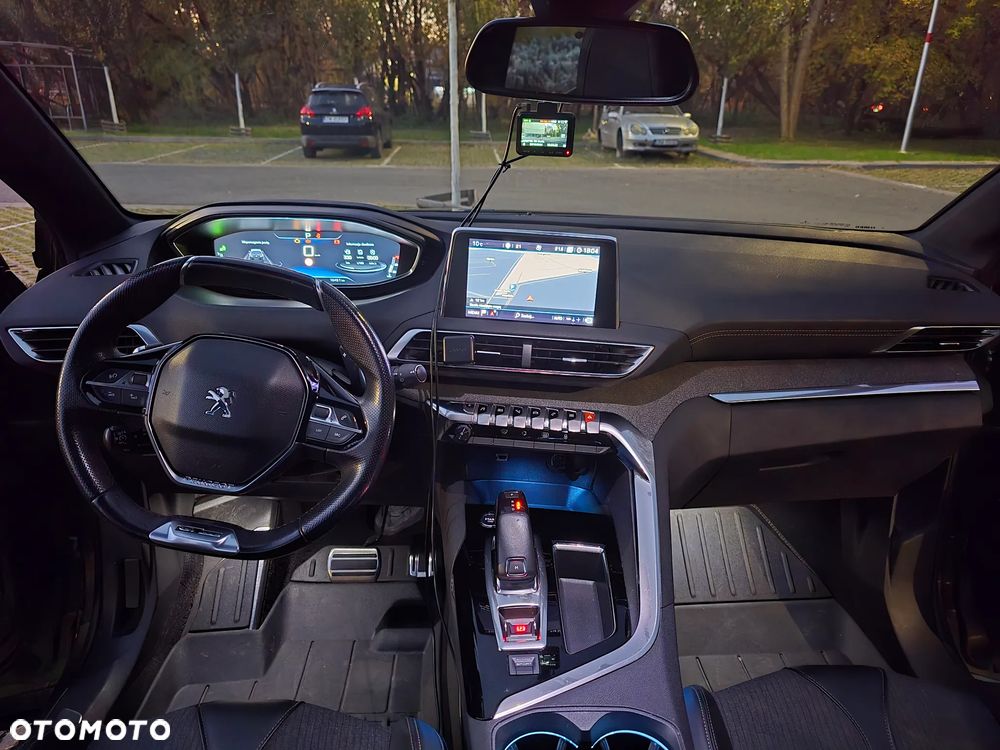 Peugeot 5008 THP 165 EAT6 Stop & Start Allure - 24