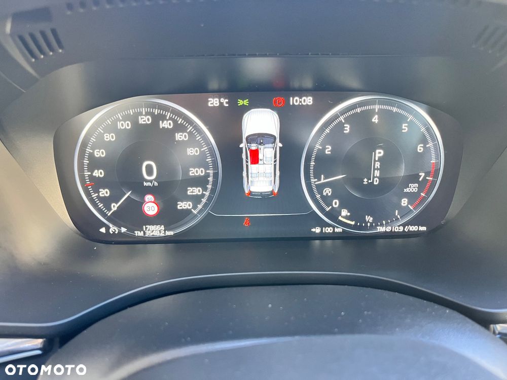 Volvo XC 60 - 23