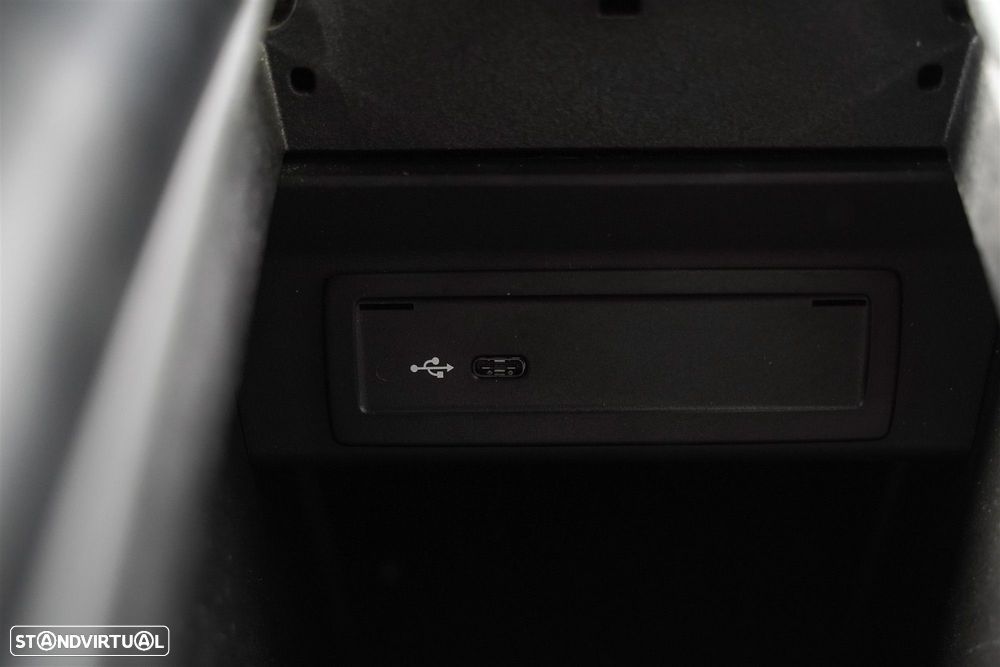 Mercedes-Benz A 180 d Progressive - 28