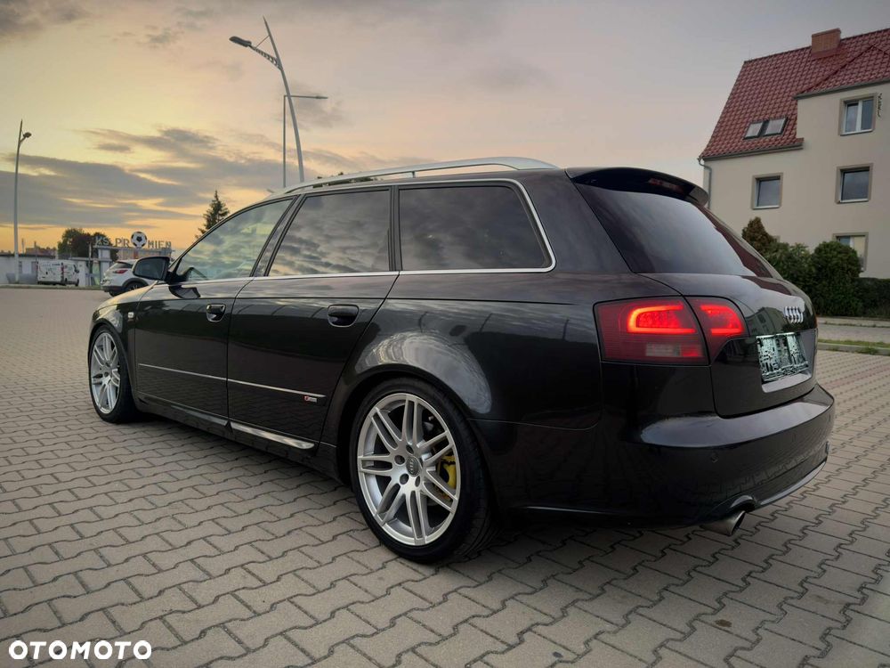Audi A4 - 5